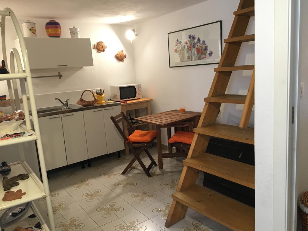 Casa Azzurra Apartment Иския Екстериор снимка